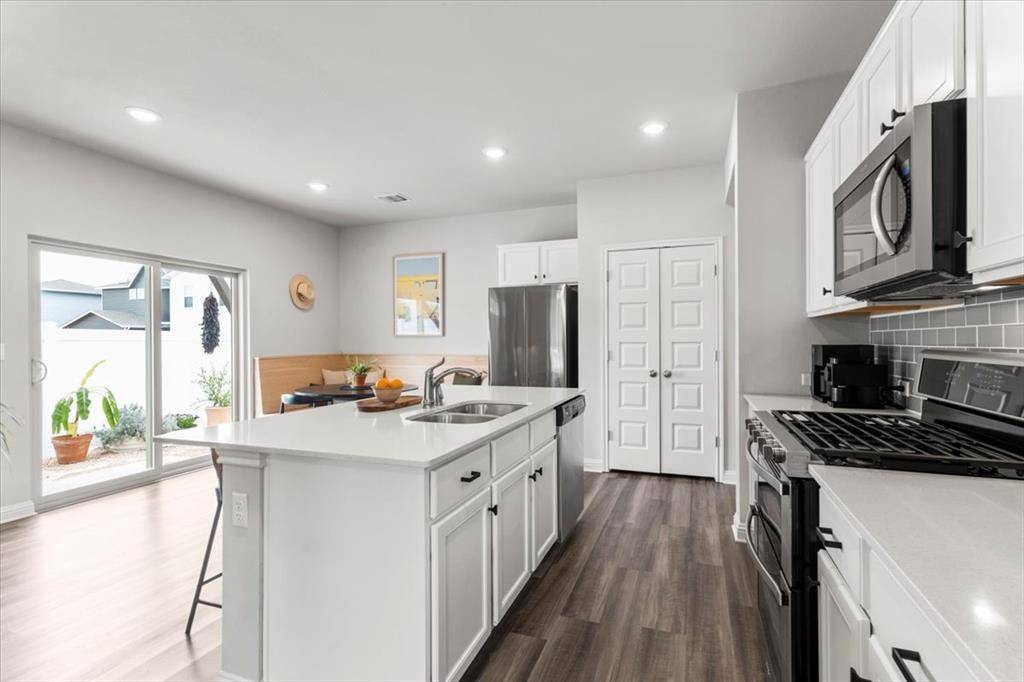 Austin, TX 78744,8001 Mellencamp DR #208