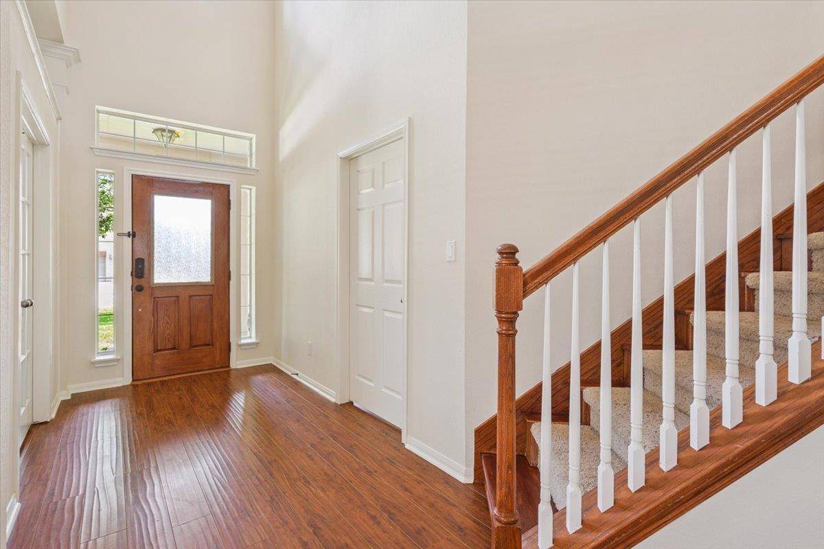 Cedar Park, TX 78613,102 Country View WAY