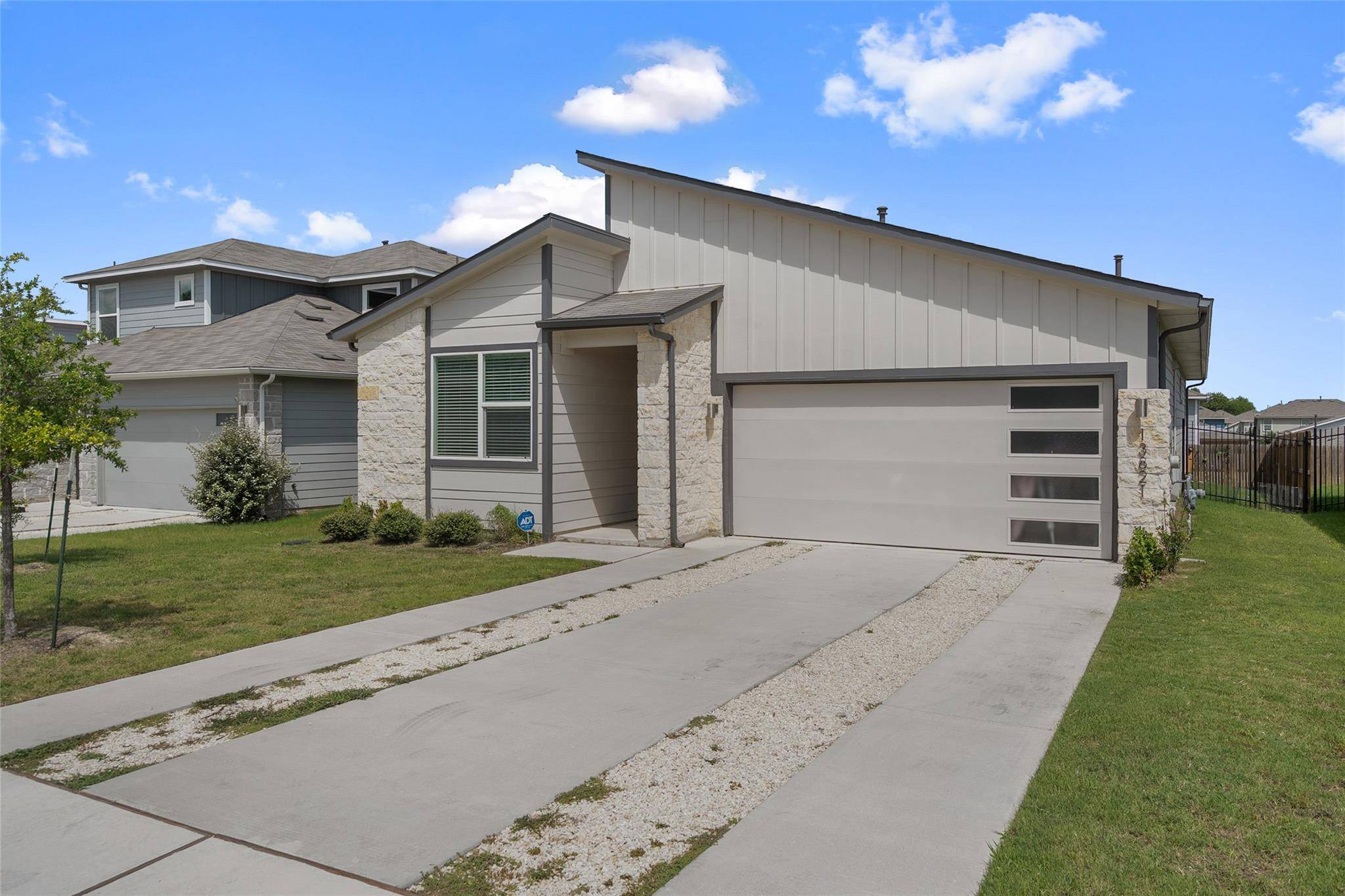 Pflugerville, TX 78660,13821 Zuhause DR