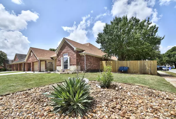 New Braunfels, TX 78132,2354 Oak Pebble