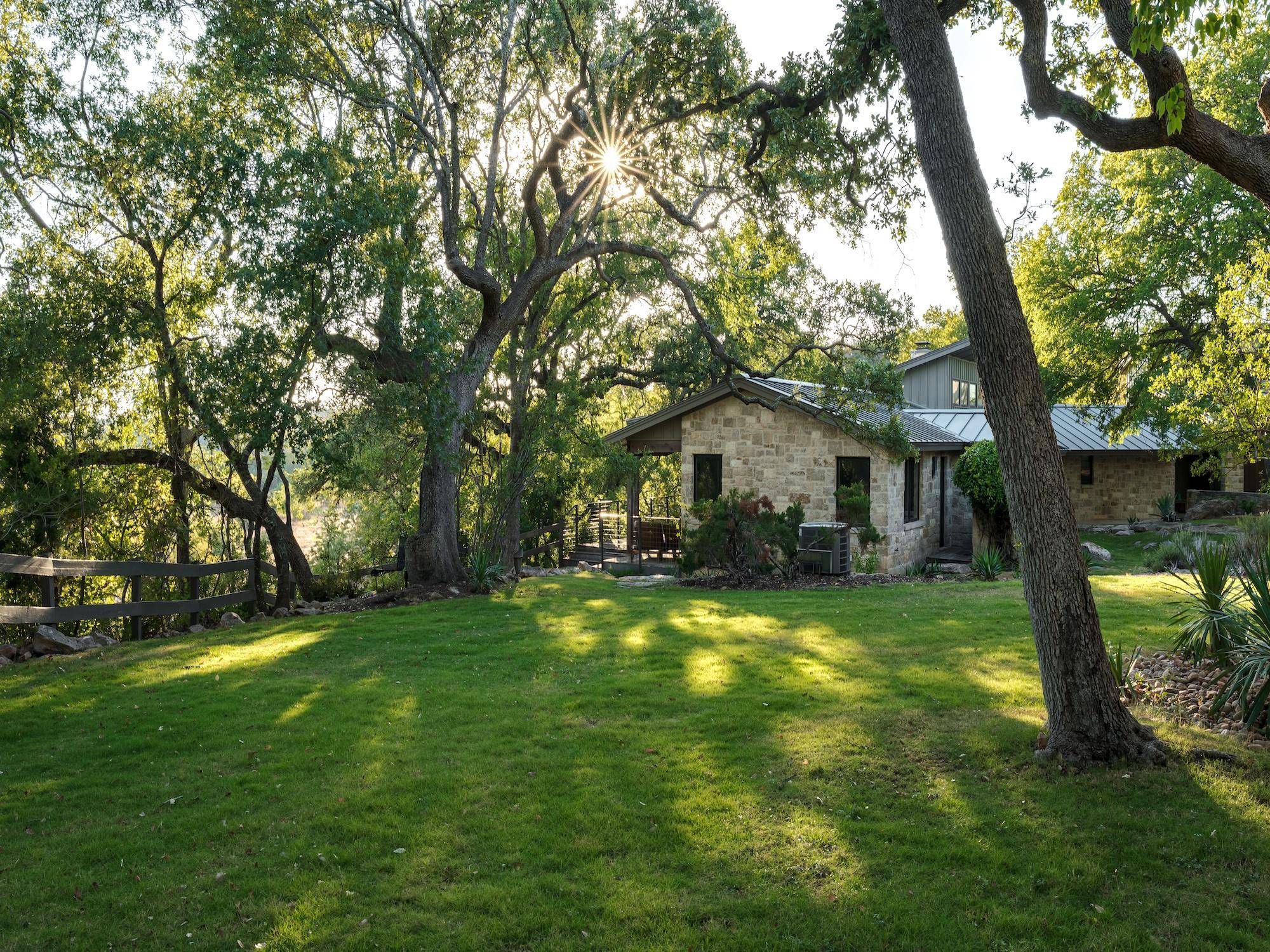Wimberley, TX 78676,275 Indian TRL