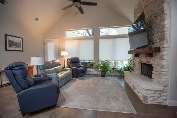 Horseshoe Bay, TX 78657,108 Gemstone