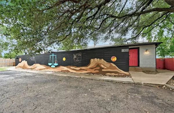 4802 W Wind TRL W #101, Austin, TX 78745