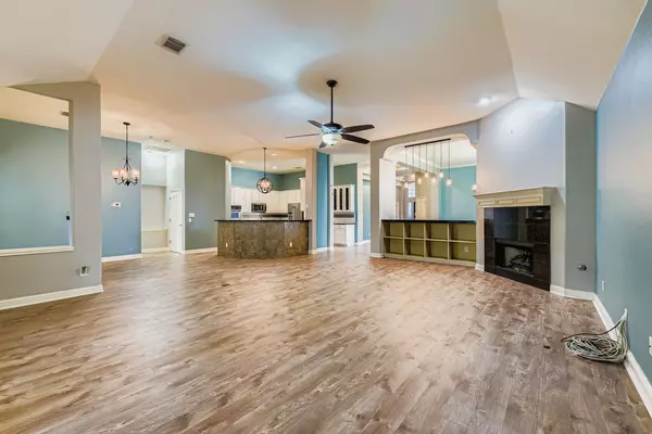 Austin, TX 78739,7517 Seneca Falls LOOP