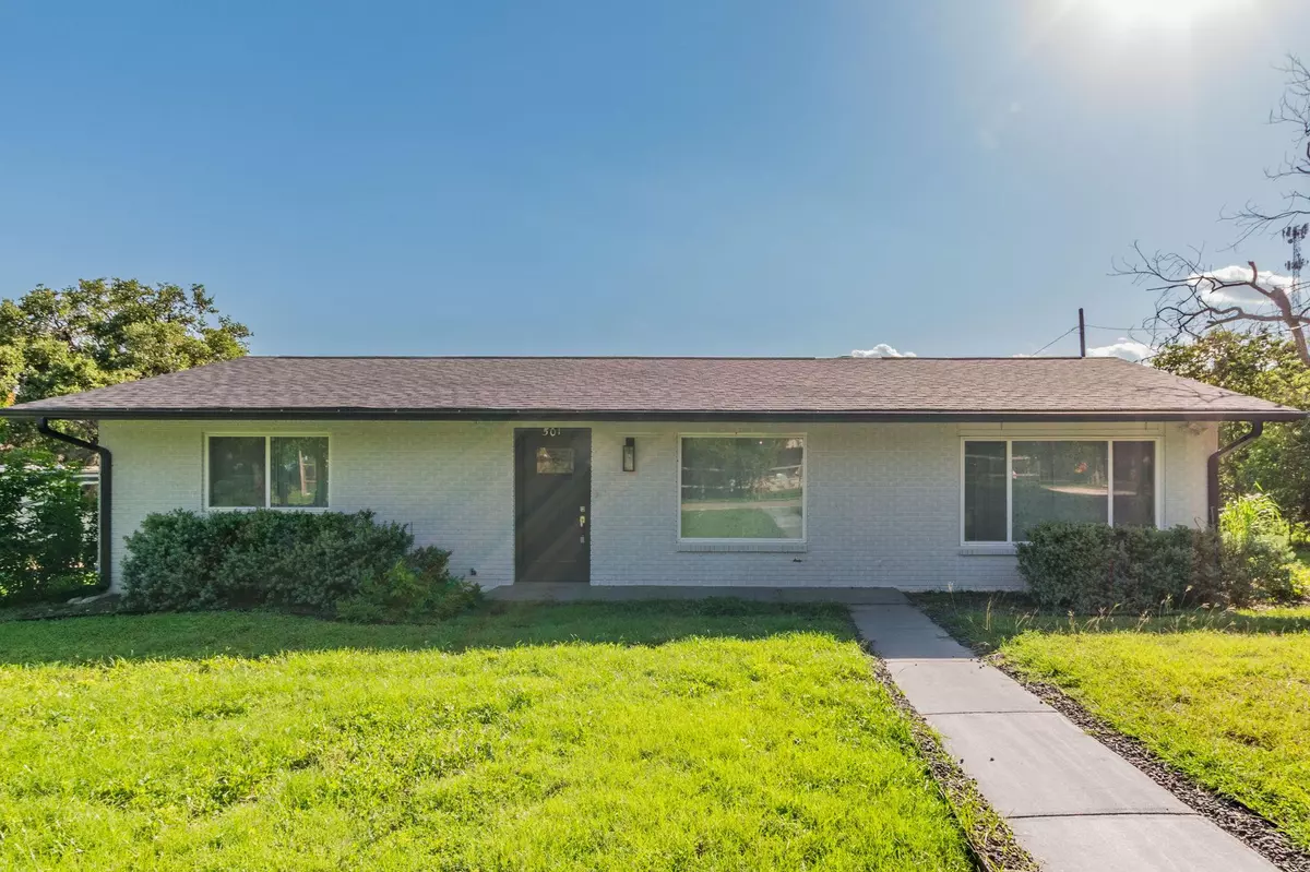 Florence, TX 76527,501 College Ave