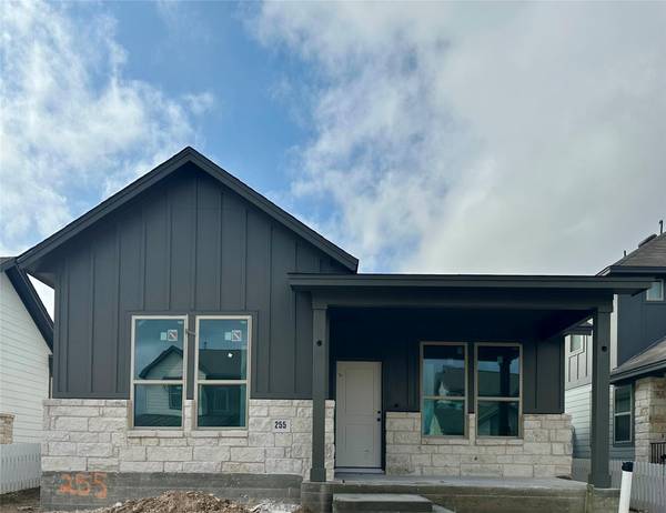 255 Rieber RD, Kyle, TX 78640