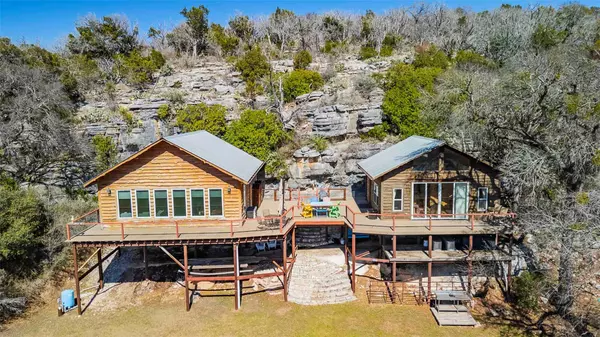 2274 N River RD, Lampasas, TX 76550