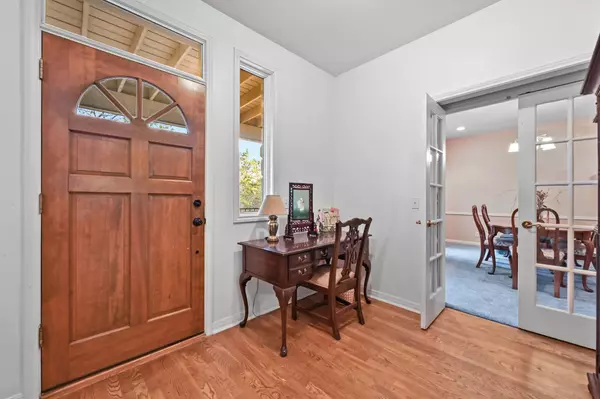 Austin, TX 78746,2 Rock Way CV