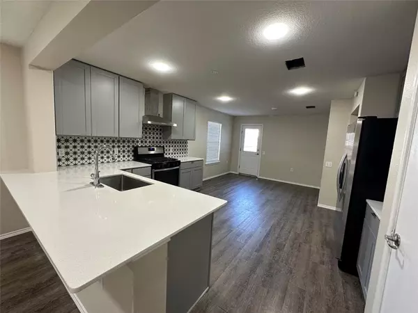 Austin, TX 78744,3416 Autumn Bay DR