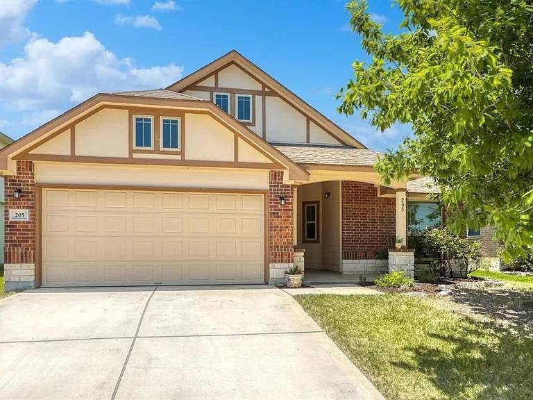 205 Field Corn LN, San Marcos, TX 78666