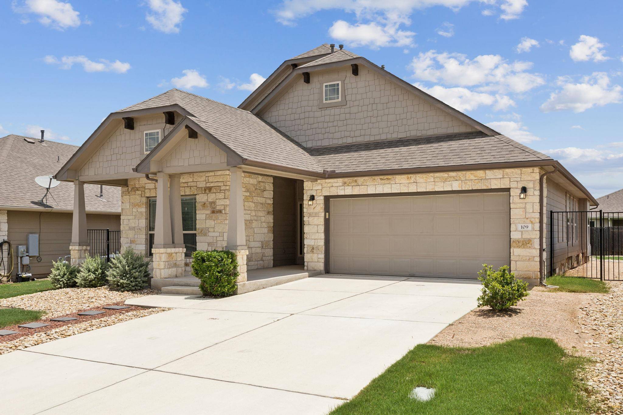 Georgetown, TX 78628,109 Serrano ST