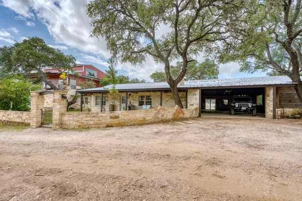 Tow, TX 78672,100 Scott DR