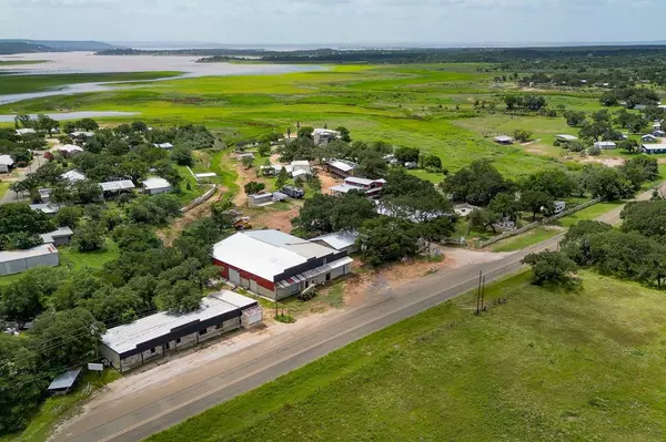 100 Scott DR, Tow, TX 78672