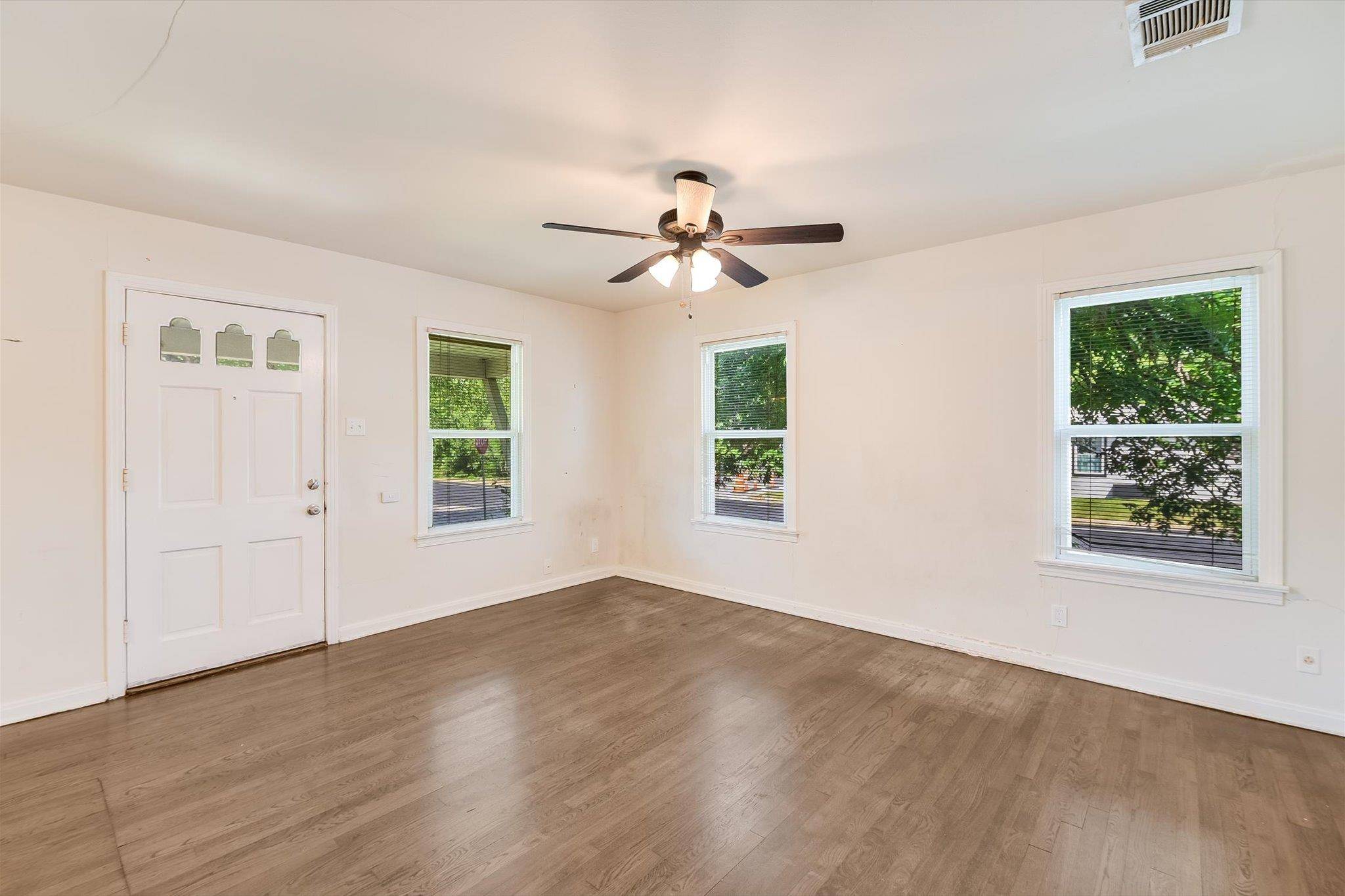 Austin, TX 78751,212 W 55th ST