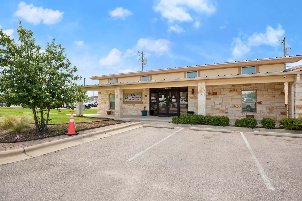 Round Rock, TX 78665,3001 Joe Dimaggio BLVD #100