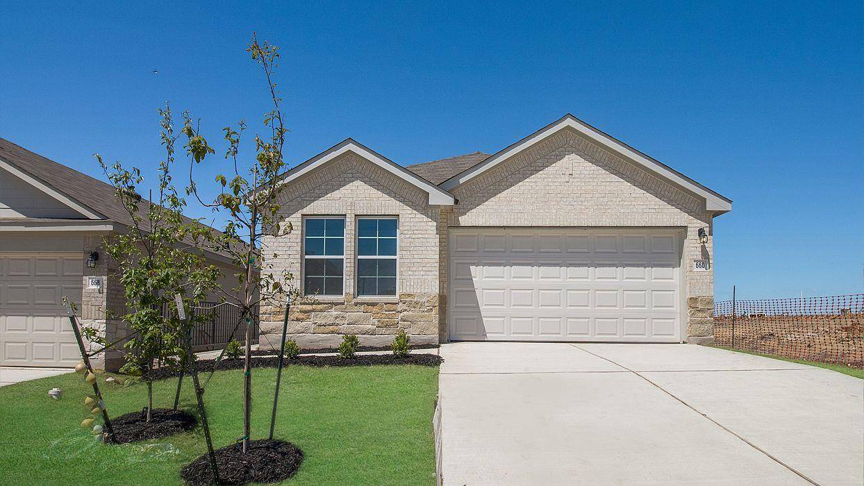 505 Lake Sweetwater LN, Kyle, TX 78640