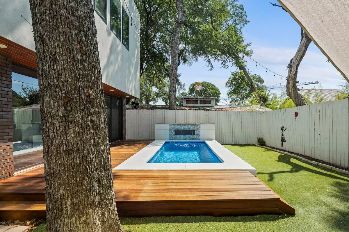 Austin, TX 78704,2017 Kinney Ave #B