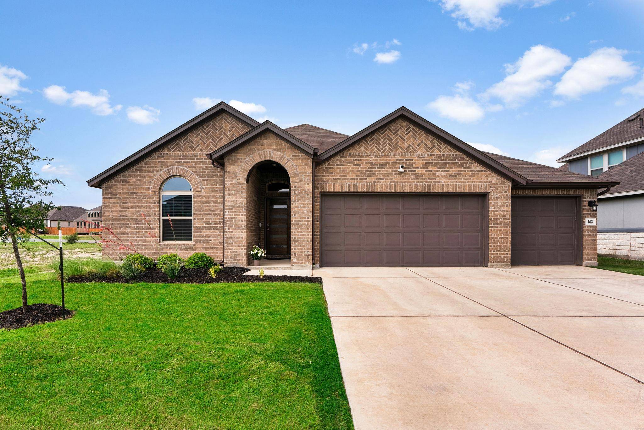 Kyle, TX 78640,143 Dogvane CIR