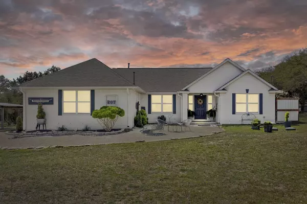 Wimberley, TX 78676,207 Round Rock RD