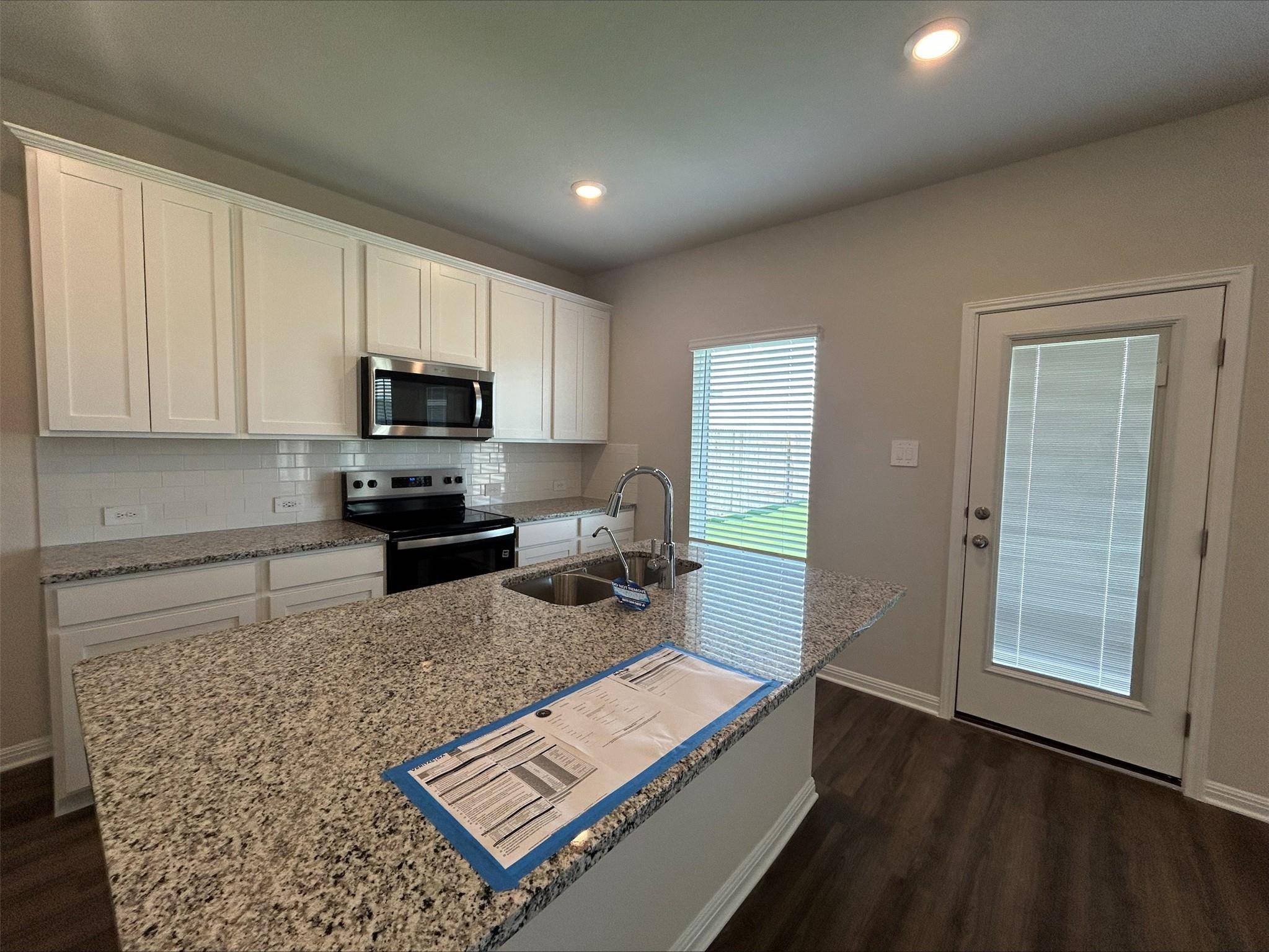 Jarrell, TX 76537,145 Honey Bee RD