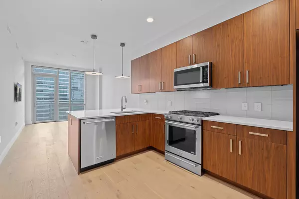 Austin, TX 78701,222 West Ave #2109