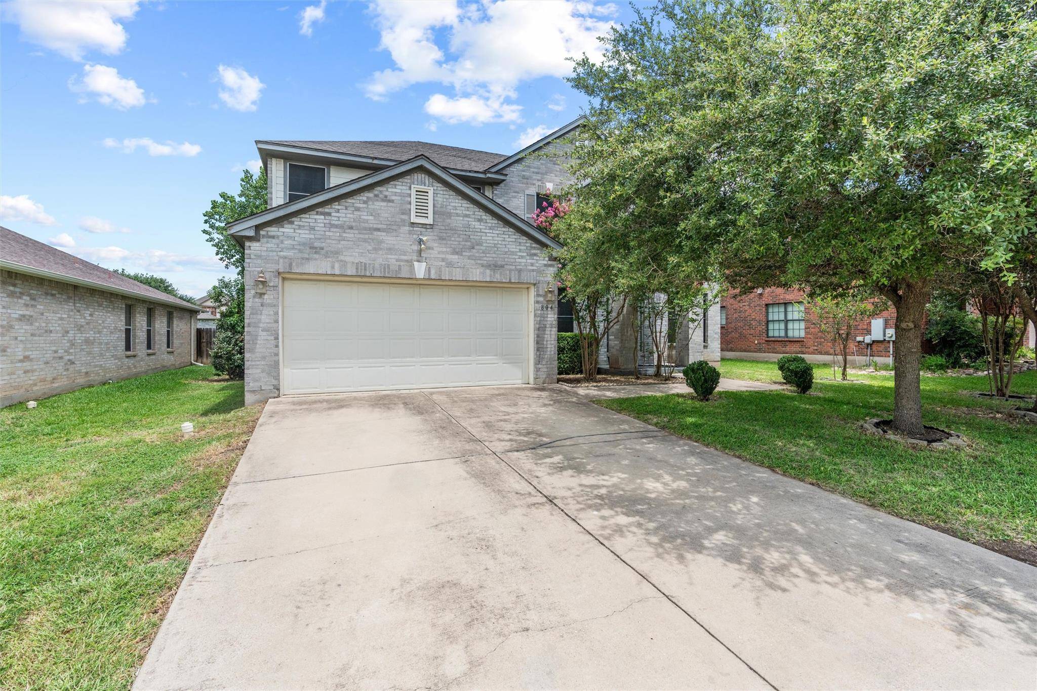 Taylor, TX 76574,804 Yosemite TRL