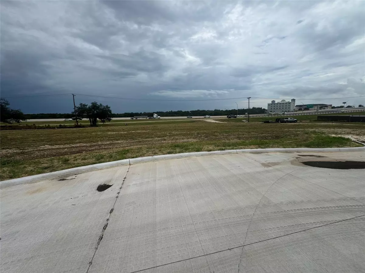 Salado, TX 76571,23125 Salado Center DR
