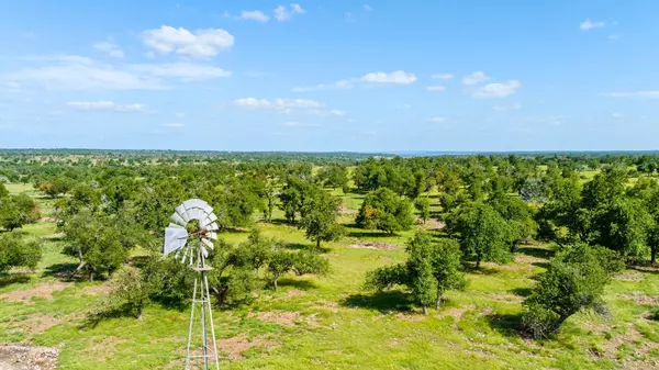 Fredericksburg, TX 78624,0 Loudon RD