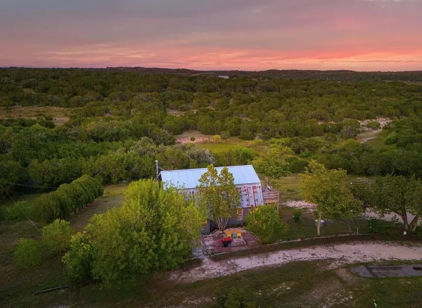 200 E Skyline Acres RD, Wimberley, TX 78676