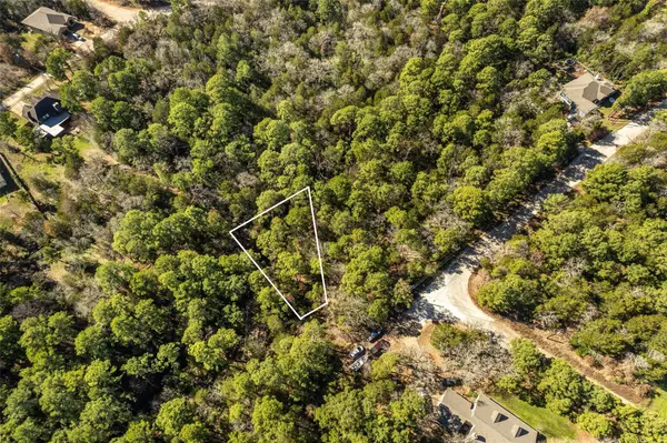 Bastrop, TX 78602,107 Lopa CT