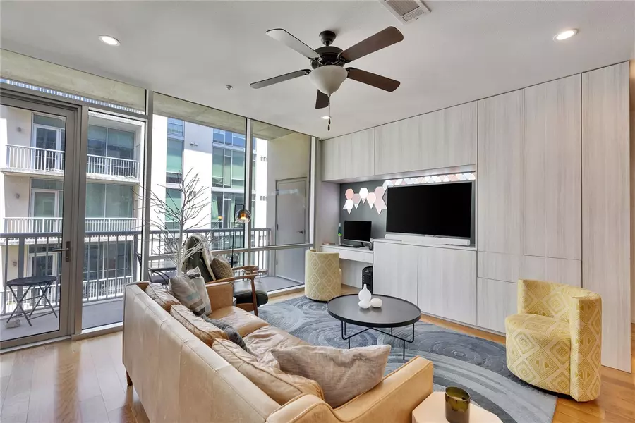 1600 Barton Springs RD #2403, Austin, TX 78704