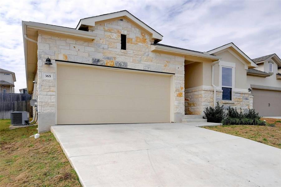 365 Victoria Peak LOOP, Dripping Springs, TX 78620