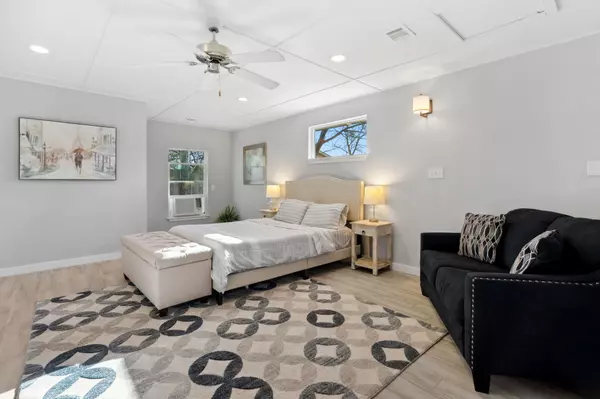 Austin, TX 78723,5307 Halmark DR
