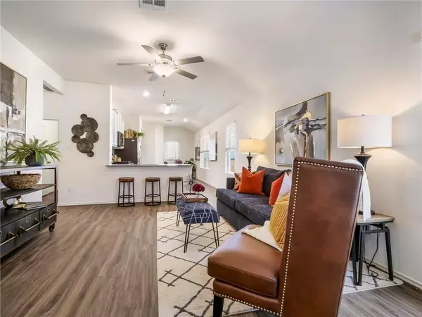 113 High Plains PASS, Liberty Hill, TX 78642