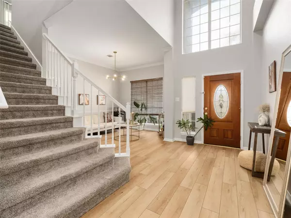 Austin, TX 78739,11009 Savannah CT