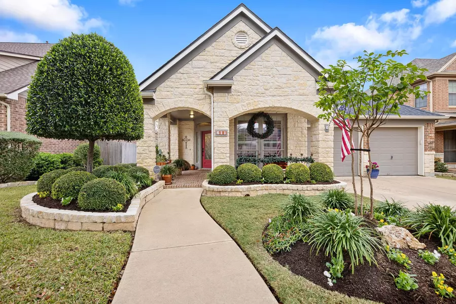 611 Westbury LN, Georgetown, TX 78633