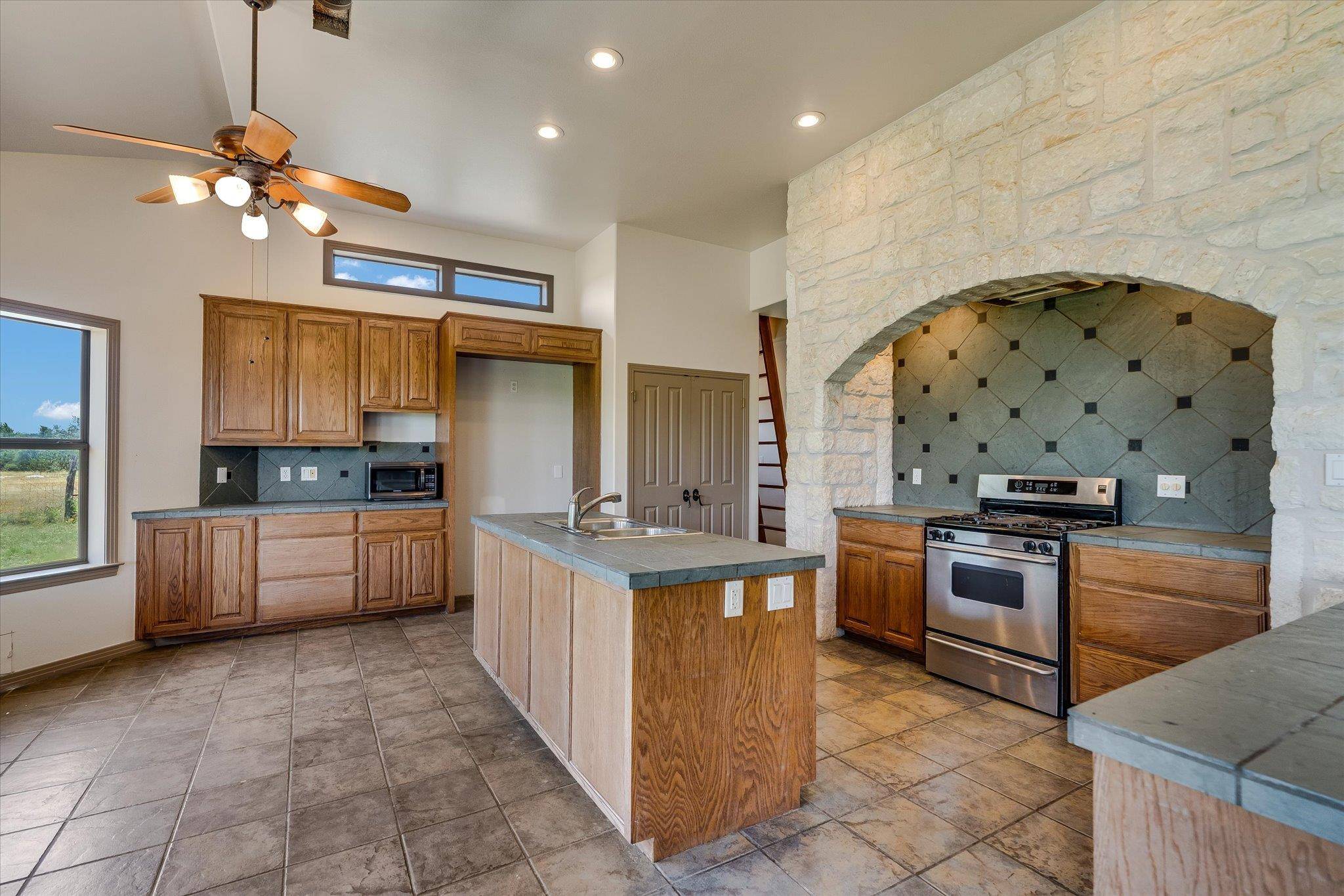 Dripping Springs, TX 78620,101 Maheo WAY