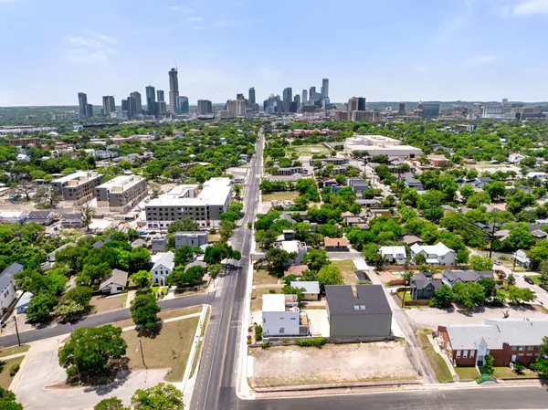 Austin, TX 78702,2108 Rosewood Avenue #A