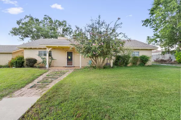 Mcdade, TX 78650,168 Bastrop ST