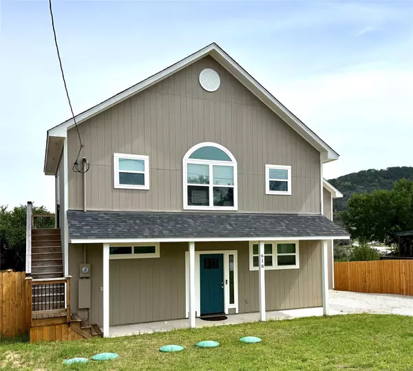 Burnet, TX 78611,618 Hill ST