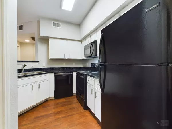 Austin, TX 78758,2320 Gracy Farms LN #925