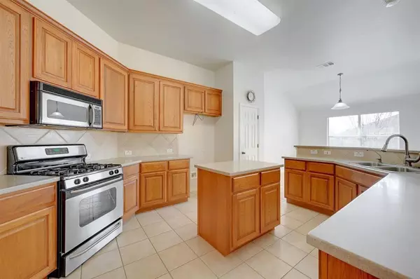 Pflugerville, TX 78660,917 Old Wick Castle WAY