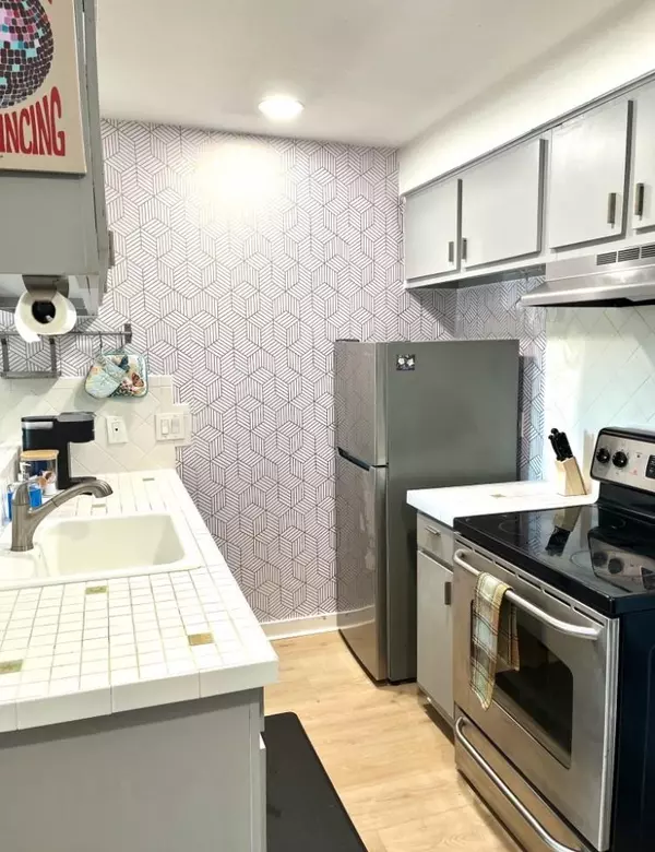 Austin, TX 78704,2302 E Side DR #30