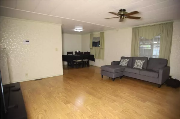 San Antonio, TX 78257,25214 Pat PKWY