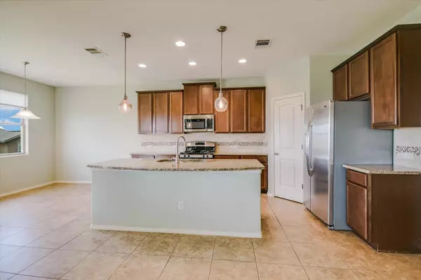 Austin, TX 78735,6203 Aviara DR #E9