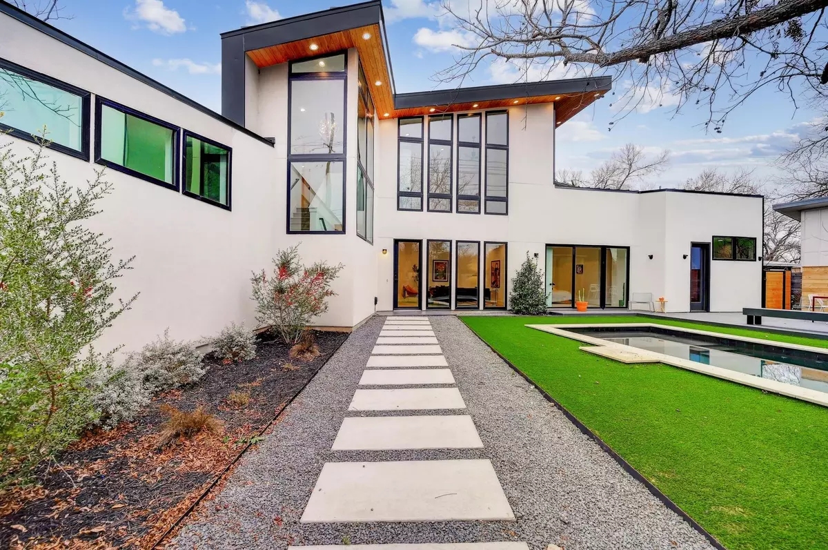 Austin, TX 78702,4613 Bolm DR