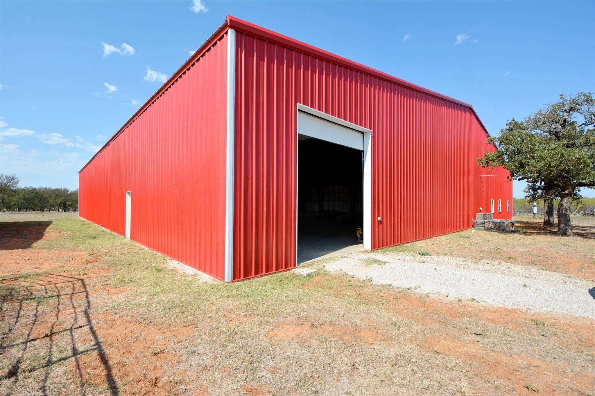Graham, TX 76450,460 Eastside Lake RD