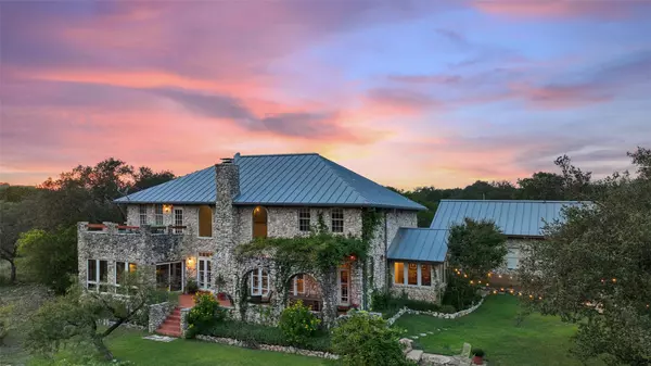 Spicewood, TX 78669,5229 & 5012 Hupedo Ranch RD