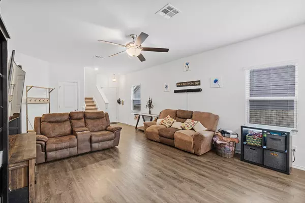 Liberty Hill, TX 78642,180 Red Buckeye LOOP