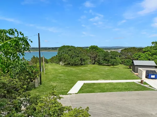 Canyon Lake, TX 78133,944 Ledgerock DR